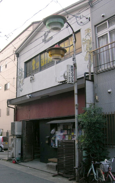 七ツ寺共同スタジオ（ホバー）